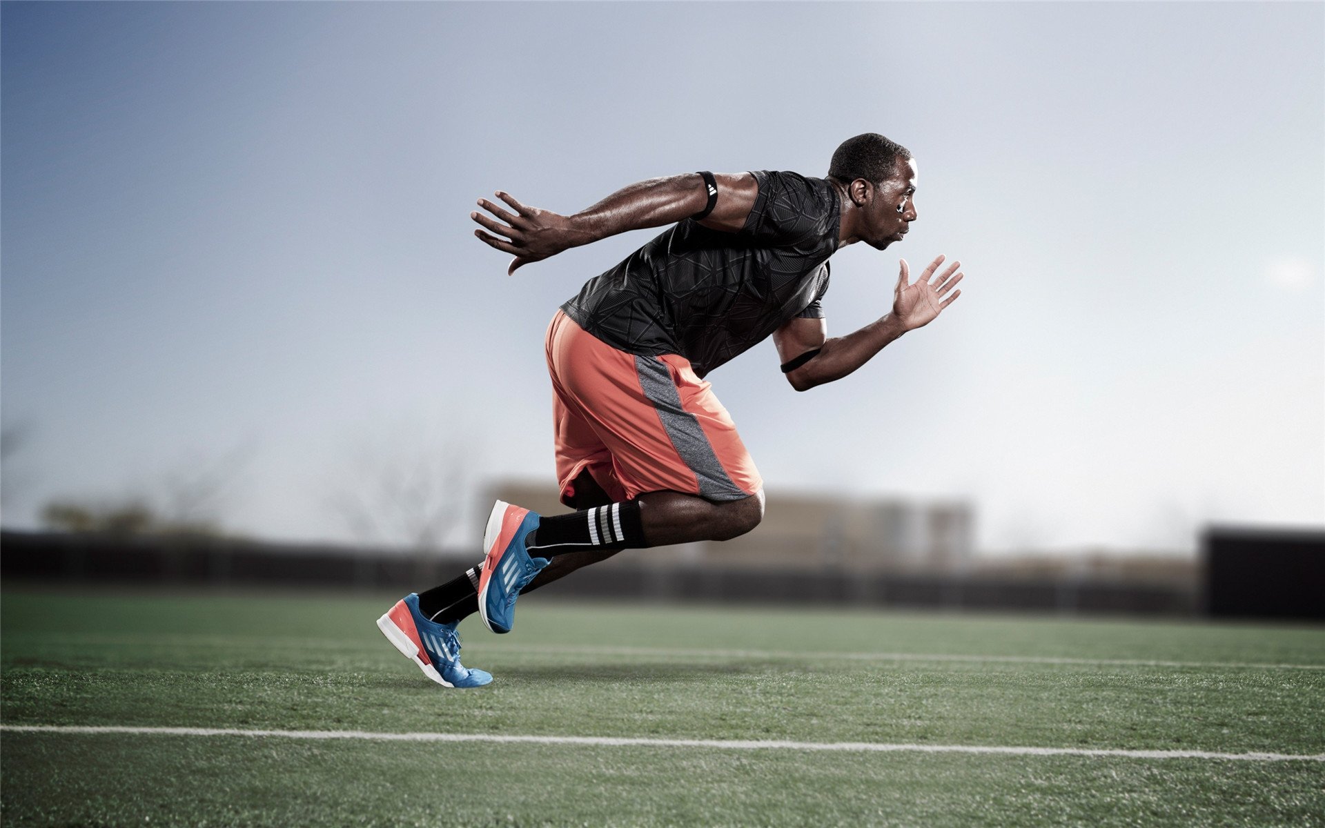 《电竞站台：品牌广告如何引爆粉丝热情》，电竞品牌推广